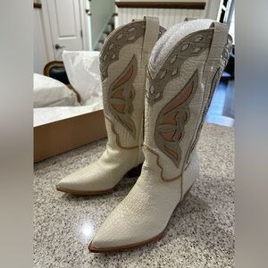 Stylish Cream and Tan Western Boots